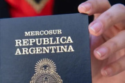 Pasaportes defectuosos: Renaper emitió miles de documentos con fallas y pide a los afectados que los devuelvan