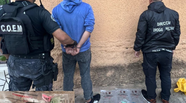 Detienen a un hombre y secuestran Marihuana