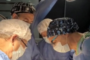 Compleja intervención para extirpar un tumor óseo en el San Juan