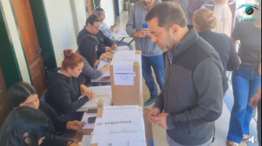 VOTÓ EDUARDO ANDRADA, CANDIDATO A DIPUTADO PROVINCIAL