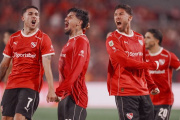 Independiente goleó por 3-0 a Platense y cortó una racha de 15 partidos sin victorias