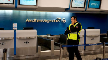 Pilotos de Aerolíneas Argentinas realizan una nueva jornada de protestas y se esperan demoras