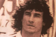Murió Alberto Beltrán, compañero de Mario Kempes en una histórica delantera de Instituto