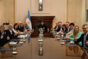 La continuidad de Francos y el rol de Santiago Caputo: las dos decisiones pendientes de Milei