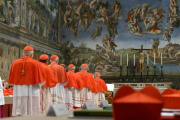 El cónclave duraría solo dos días: tres candidatos se perfilan para suceder al Papa Francisco