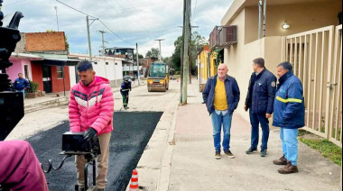 Obra de asfaltado en Los Altos