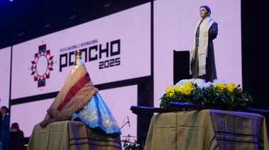 La Patrona Nacional del Turismo, presente en la apertura de la Fiesta del Poncho