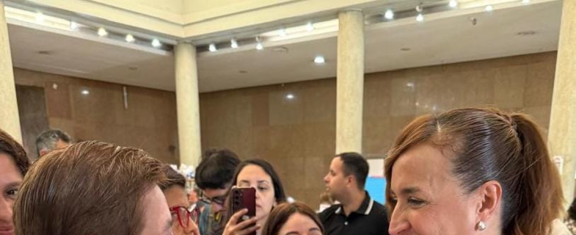 La Diputada Provincial Sonia Nabarro del Bloque Fuerza Catamarca fue recibida por la Vice Gobernadora de Cordoba Myrian Prunotto.