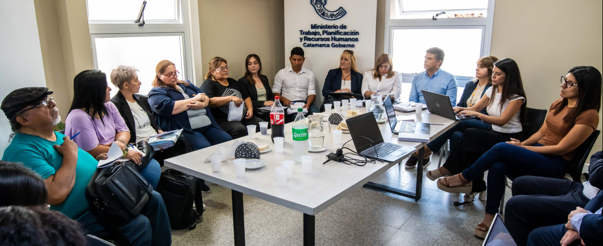 Paritaria docente: el Gobierno de la provincia propuso aumentar los salarios según inflación y un nuevo mínimo de $850.000