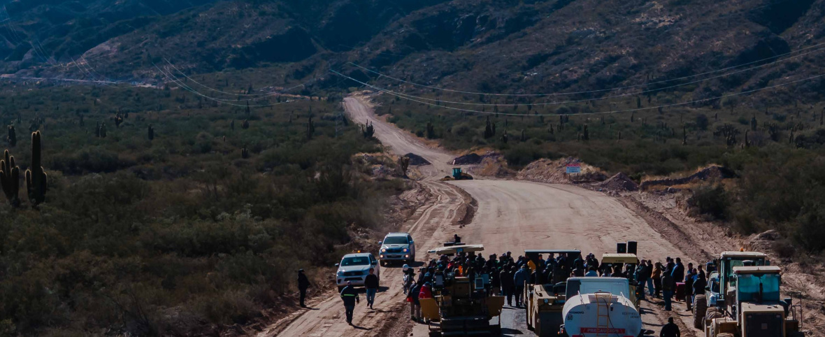 Histórico: inicia la pavimentación de la Cuesta de Zapata