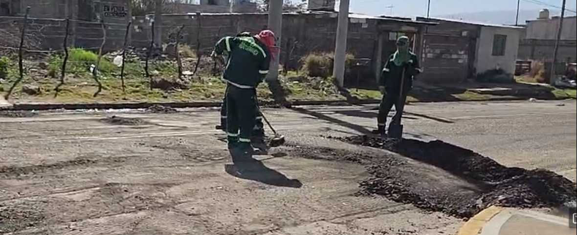 LA MUNICIPALIDAD CONTINÚA LOS AVANCES DE ASFALTADO Y MEJORAS EN LA CIUDAD