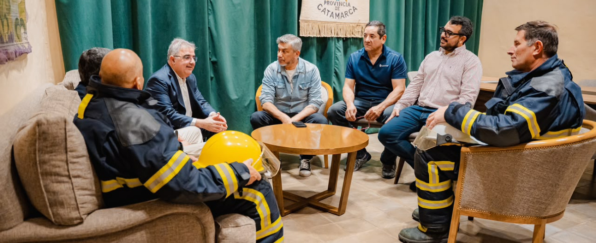 Catamarca refuerza el apoyo económico a los cuarteles de Bomberos Voluntarios