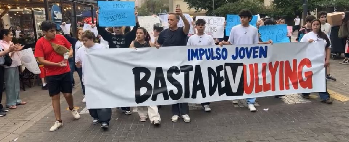LOS CHICOS MARCHAN EN CATAMARCA CONTRA EL BULLYING