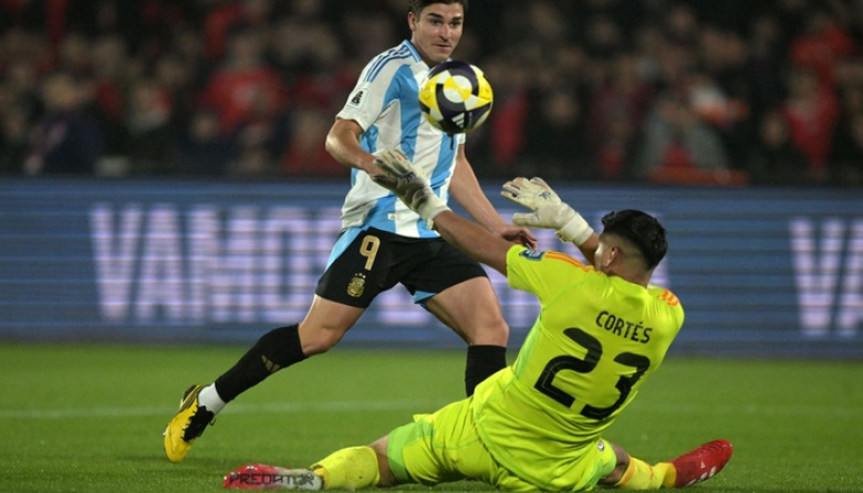 Argentina hizo difícil a Chile su clasificación al Mundial 2026