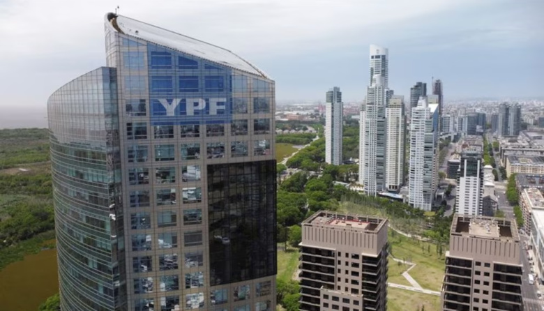 El Gobierno le pidió a la jueza Preska la suspensión del fallo por YPF y no aceptará negociar con los demandantes