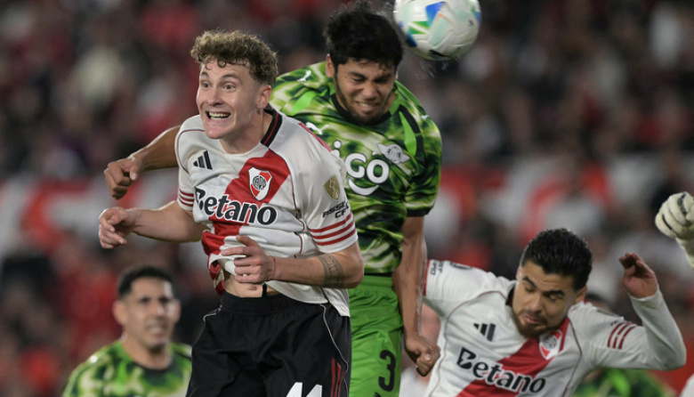 Con mucho sufrimiento, River sigue adelante en la Copa Libertadores