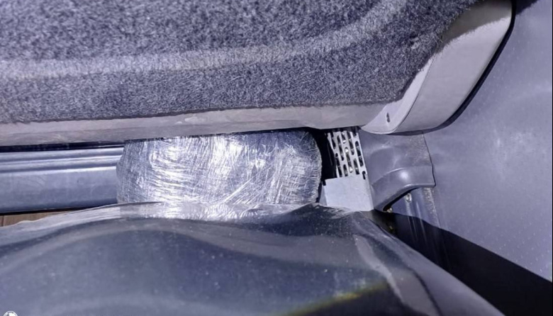DETIENEN A UN SUJETO QUE LLEVABA DROGAS EN UN COLECTIVO