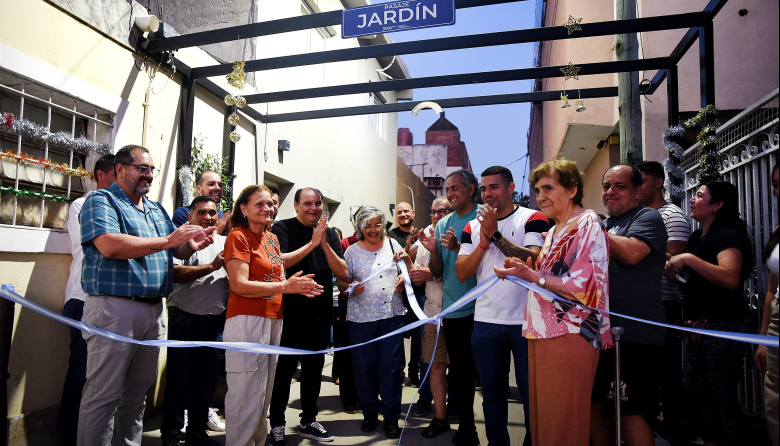 Saadi inauguró las obras de puesta en valor del Pasaje Jardín