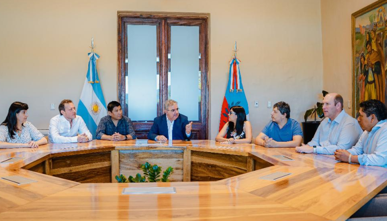 Provincia y municipio coordinan obras con recursos de la minería para Fiambalá