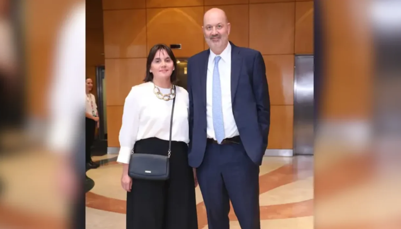 Denuncian penalmente a Sturzenegger y piden investigar un contrato de 114 millones de pesos con la AACI