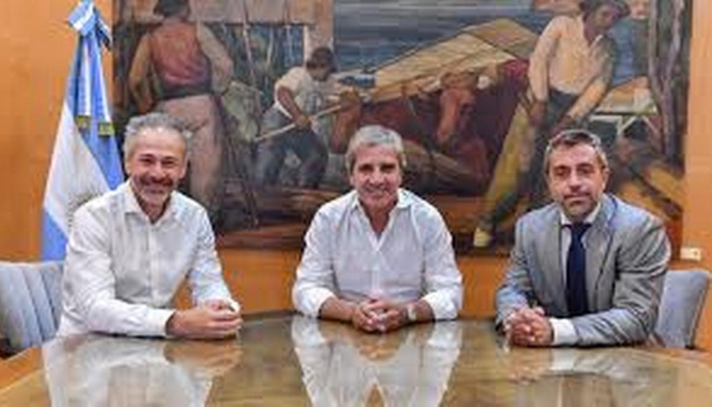 Renunció el secretario de Finanzas Alejandro Lew y lo reemplaza Federico Furiase