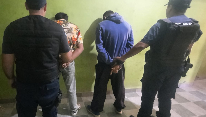 Arrestaron a dos hombres con una columna robada en Valle Viejo
