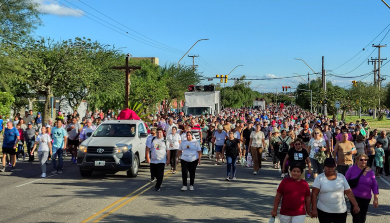 Desde la plaza de Choya hasta la Gruta