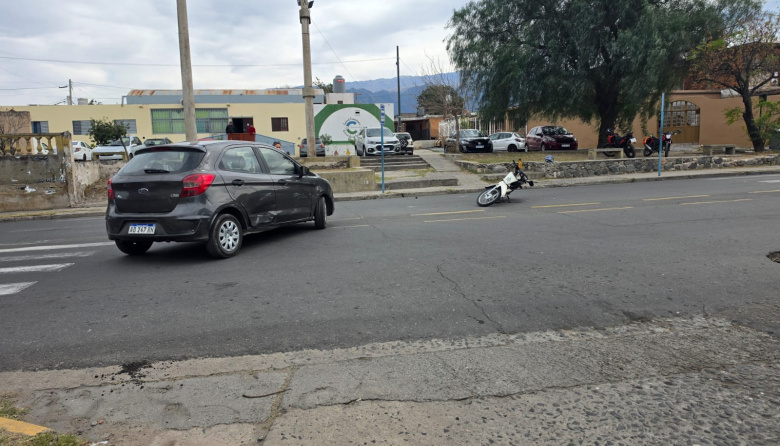 ACCIDENTE EN AVENIDA MISIONES