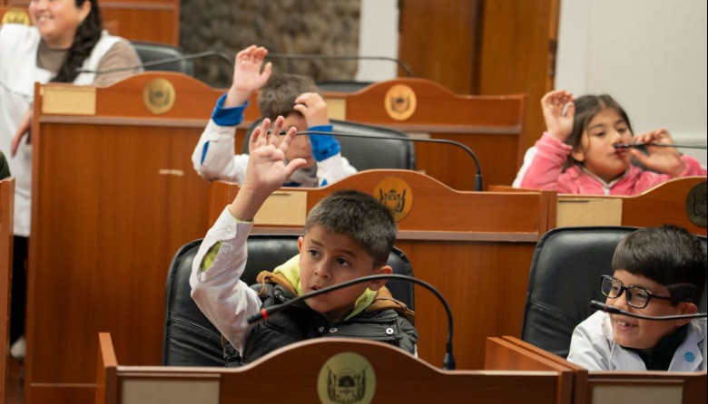 EL RECINTO RECIBIÓ A UNA NUEVA DELEGACIÓN DE “PEQUEÑAS VOCES LEGISLATIVAS”