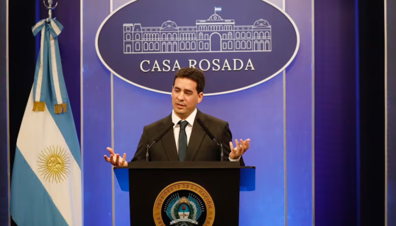 El Gobierno cierra filas contra la ley de Tierras y en defensa del DNU 70/23