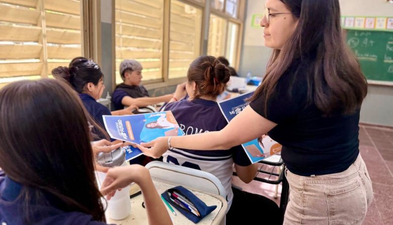 ENTREGA DEL TALLER DE ORIENTACIÓN VOCACIONAL EN VALLE VIEJO