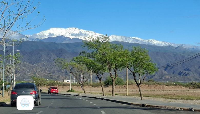 🏔️ El Manchao nevado: una postal después de la lluvia
