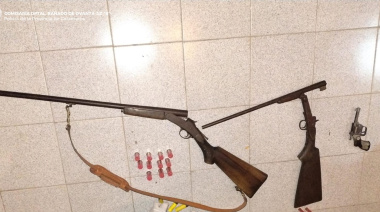 Tras un allanamiento en Santa Rosa, policías secuestraron armas de fuego y cartuchos