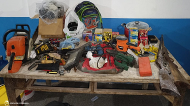 Policías recuperan elementos sustraídos, armas de fuego, secuestran plantines de Marihuana y arrestan a un hombre tras esclarecer un ilícito