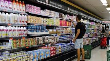 Las alimenticias ya remarcan precios y piden aumentos de hasta el 8%