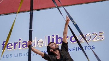 El escenario de CATA brilló en la primera jornada de la Feria del libro