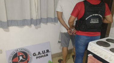 Allanan una vivienda y detienen a un hombre por presunta tenencia de marihuana