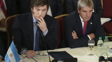 Malas noticias para Milei y Caputo: afirman que los bancos estadounidenses suspendieron el rescate para Argentina