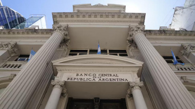 El Banco Central abrió el acceso al dólar oficial para quienes reinviertan bonos en enero