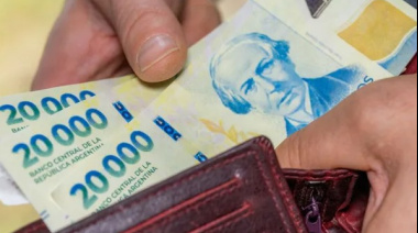 El salario registrado subió 2% en octubre, pero volvió a perder frente a la inflación