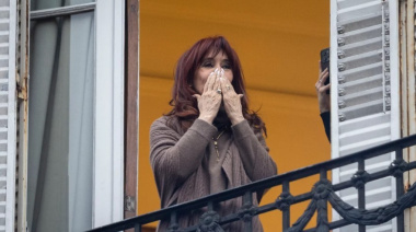 Nuevo parte médico: Cristina Kirchner seguirá internada por el cuadro íleo postoperatorio