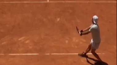 Gran golpe de Manu La Serna: derrotó al favorito y se metió en cuartos del Challenger de Buenos Aires