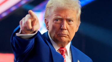 Donald Trump anunció que una "enorme" flota militar de Estados Unidos se dirige hacia Irán