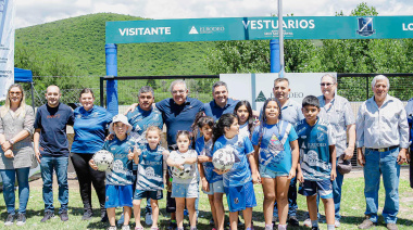 El Rodeo inauguró obras en la cancha del Polideportivo Municipal