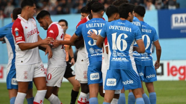 Estudiantes le ganó a Huracán y logró su primer triunfo en su vuelta a primera