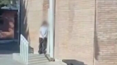 La nena que se atrincheró en una escuela de Mendoza denunció que un celador había abusado de ella