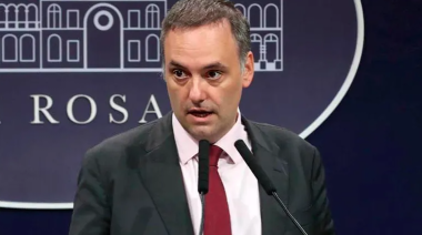 Tras el escándalo por los viajes de Manuel Adorni, la PSA busca los contratos de Marcelo Grandio con la TV Pública