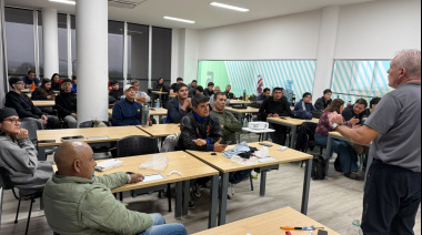 CONTINÚAN LAS CAPACITACIONES PARA ÁRBITROS Y OFICIALES DE MESA