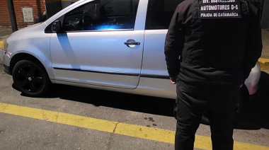 En el barrio Parque Norte efectivos policiales secuestraron un automóvil requerido por la Justicia de la Provincia de Tucumán