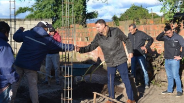 Barot recorrió los avances de las obras en el CAPS B° Obrero y el Vacunatorio Central